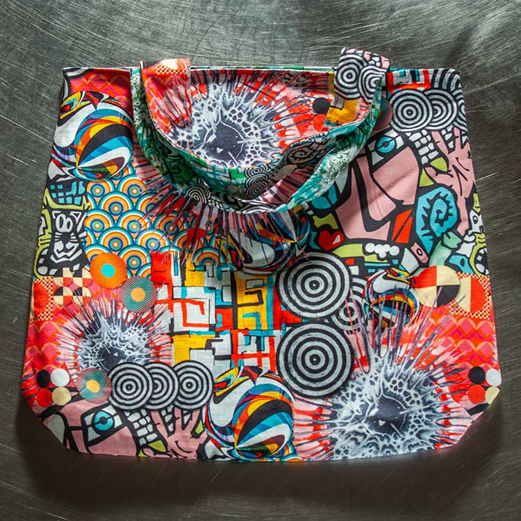 nachhaltige handgemachte schöne farbige Taschen